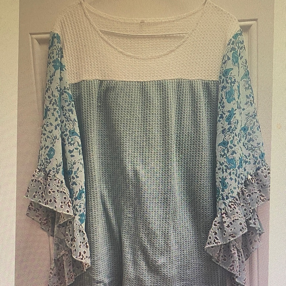Light Blue and Cream Women's Textured Bell Sleeve Top